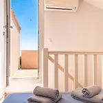 Duplex Cosy Avec Rooftop Vue Mer, Almanarre Lejlighed Hyères
