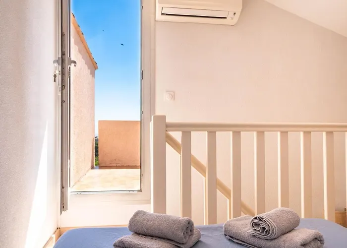 Duplex Cosy Avec Rooftop Vue Mer, Almanarre Appartamento Hyères